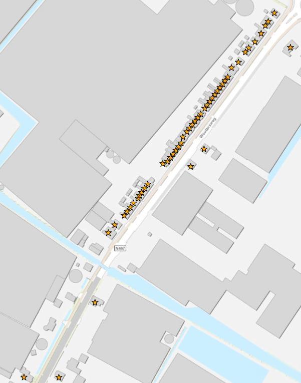 van de plandrempel. Binnen deze groep van 900 woningen kunnen een aantal clusters van woningen worden onderscheiden.