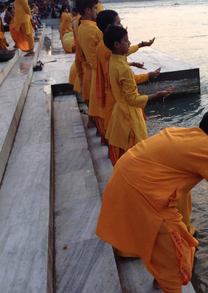 Bronnen van yoga Ervaar samen met ons het spirituele Noord-India in deze achtste Saswitha Yogareis. Een ontmoeting met de bronnen van yoga.
