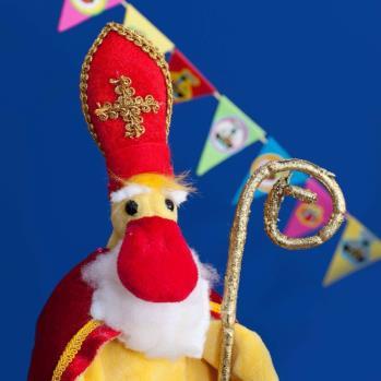 Sinterklaas. Aanstaande dinsdag 5 december komt Sinterklaas natuurlijk ook bij ons op It Finster! Uit geheime bronnen hebben wij vernomen dat er ook deze keer weer van alles gebeurt bij zijn aankomst.