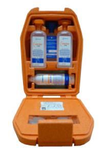 Koffer in polypropyleen (heavyduty) met twee flessen Diphoteriene 500 ml fles Afterwash II 200ml (nieuwe naam van de wasvloeistof) spray MINIdap.