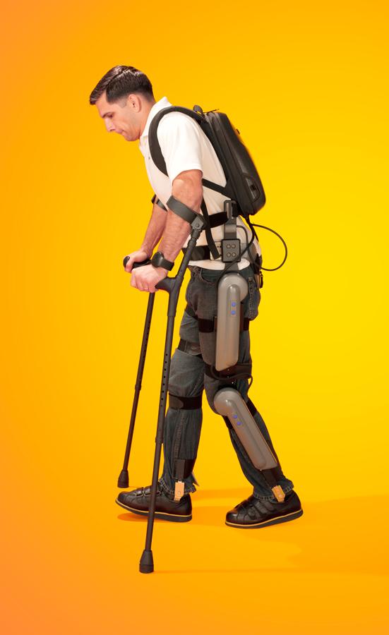 Voorbeelden: Veel exoskeletten zijn gericht op het zelfstandig lopen, (op)staan, draaien en rompondersteuning.
