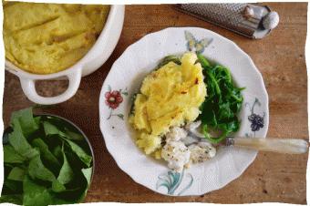 Hoofdgerecht Ovenschotel van kabeljauw, wortelpeterselie en Nieuw Zeelandse spinazie - S - 5 kcal In de Krat Aardappelen kruimig (g) Wortelpeterselie (g) Banaansjalot (stuk(s)) Nieuw Zeelandse