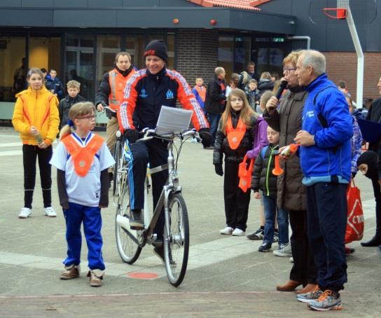 VAN DE COÖRDINATOREN PR Om aandacht te geven aan het werk van VPTZ vrijwilligers en het Hospice zijn de volgende PR activiteiten ondernomen.