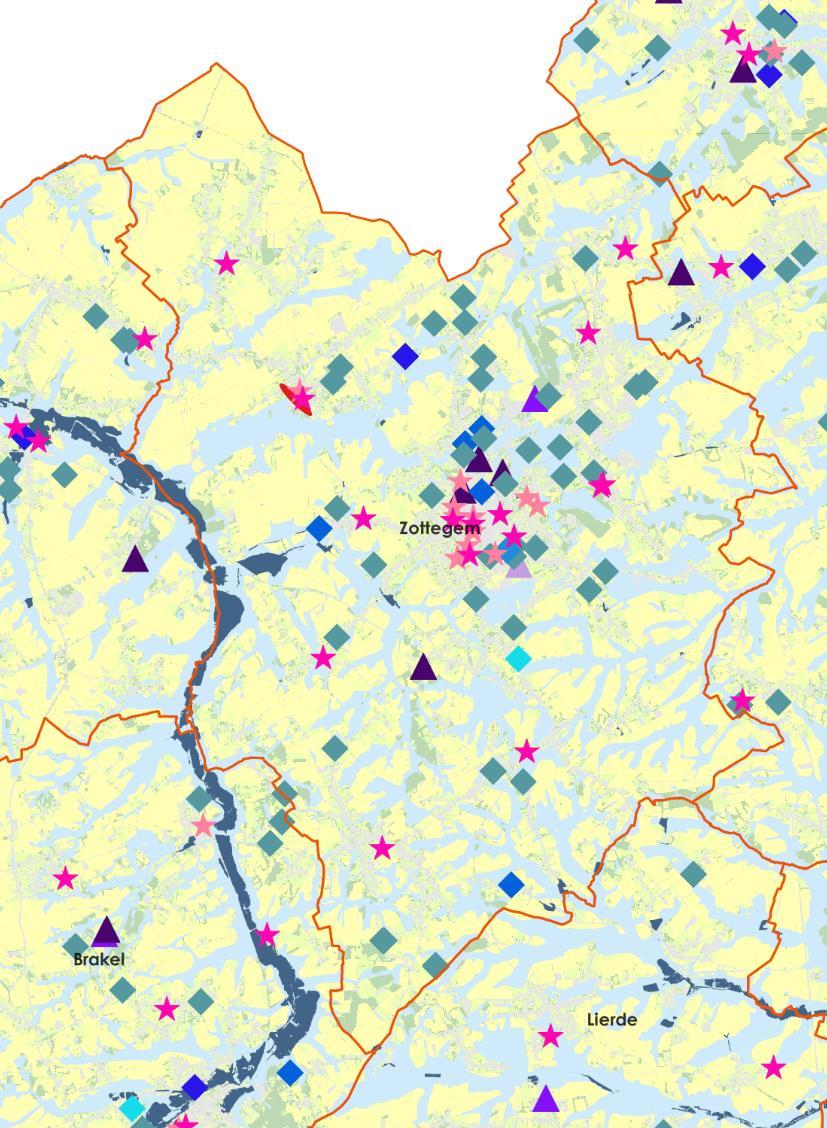 Kaart 31: Overstromingsgevoelige gebieden 2017 in combinatie met kwetsbare groepen - Zottegem - Bron: Geopunt Zottegem In mogelijk overstromingsgevoelig gebied zijn gelegen: