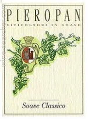 Wijn 1 Pieropan Soave Classico 2017 85% garganega, 15% trebbiano Ouderdom van de stokken 6 tot 60 jaar Vulkanische ondergrond.