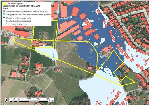 Figuur: watertoetskaart van het signaalgebied op recente orthofoto (medio 2015) met aanduiding van de overstromingsgevoelige gebieden (lichtblauw = mogelijk overstromingsgevoelig; donkerblauw =