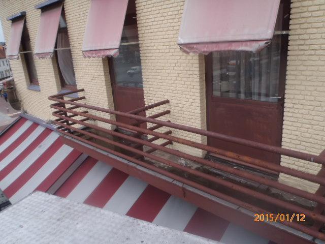 Toelichting bij foto 10: 10: De balkons zijn
