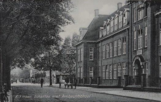 Ambachtsschool Prentbriefkaart door Strikkers uit de periode 1925-1934. plex, al eerder over de herbestemming nagedacht.