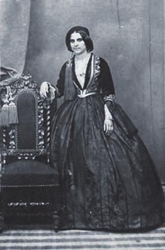 In Griekenland kreeg hij op 31 augustus 1859 een dochter zonder gehuwd te zijn nl. Hortense te Syra, Griekenland (8). Moeder was Henrica Maria Van Beneden.