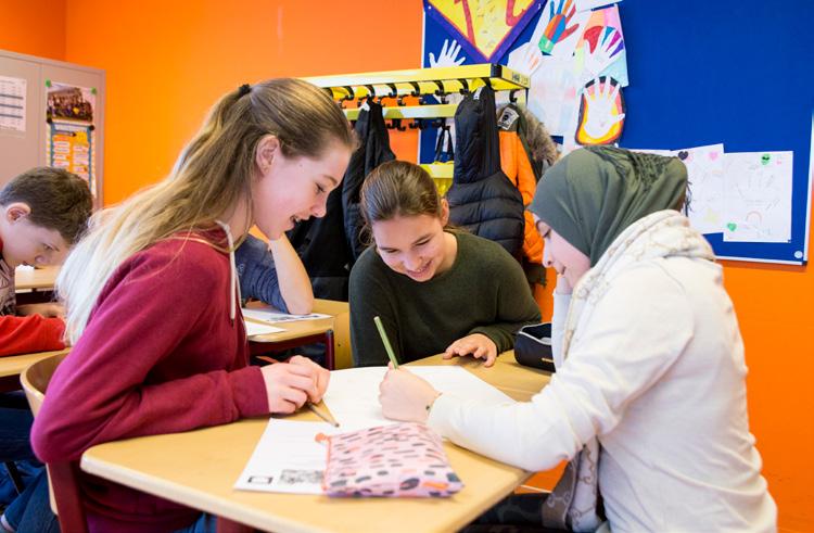 Als jij graag sport, beweegt en samenwerkt, kun je vanaf klas 3 sport (LO2) als examenvak kiezen. Opleiding combineren met topsport?