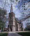 De kerk werd in 1367 gesticht als een kapel en in 1395 als parochiekerk vernoemd naar de Heilige Lambertus.