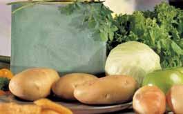 De afgelopen tien jaar is de consumptie van verse aardappelen weliswaar sterk afgenomen, maar deze is gecompenseerd door een toename van de consumptie van koelverse en verwerkte aardappelproducten.