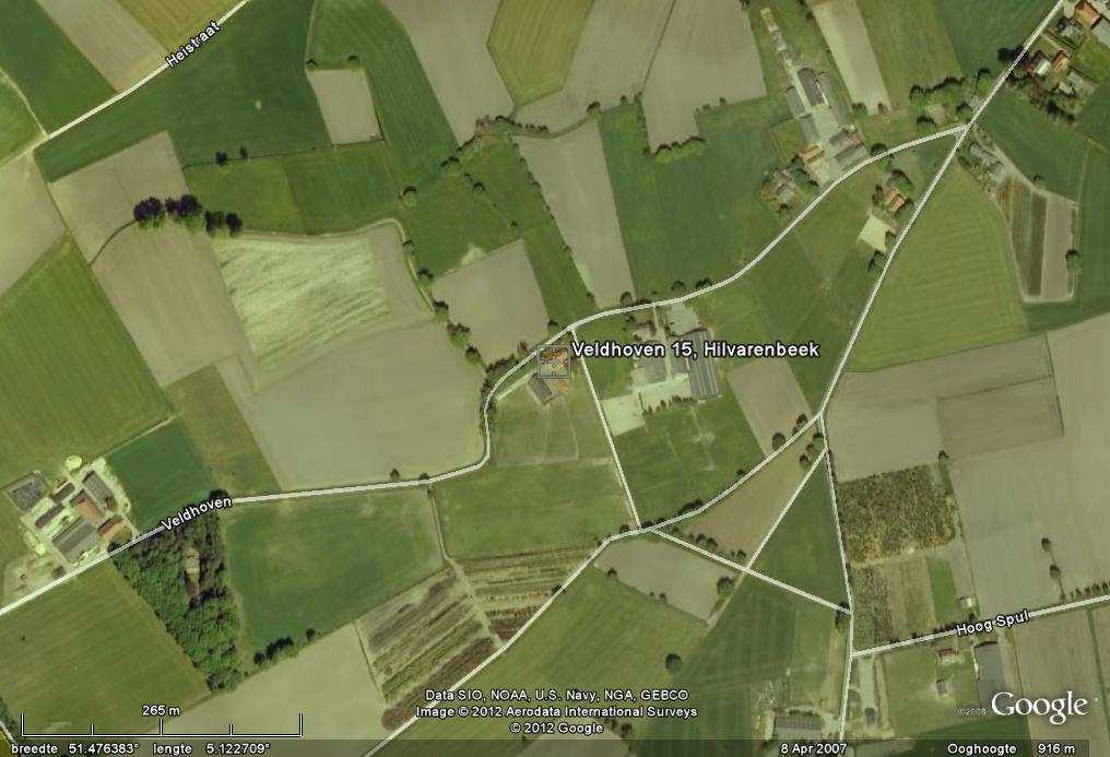 1 Plangebied 1.1 Omgeving plangebied De locatie is gelegen aan de Veldhoven 15 te Hilvarenbeek. Kadastraal bekend gemeente Hilvarenbeek, sectie P, nummers 1839 en 1838.