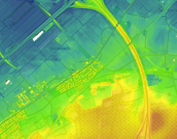 Het erf van de familie van Weeghel ligt binnen de rode cirkel. Hoogtekaart Bron: www.ahn.