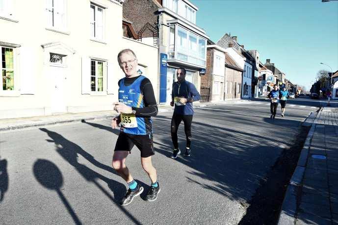 17.02: Sint-Laureins: Leopoldsloop 10.20 km: 113 deelnemers 106. Carine Buysse: 1:07:44 30.