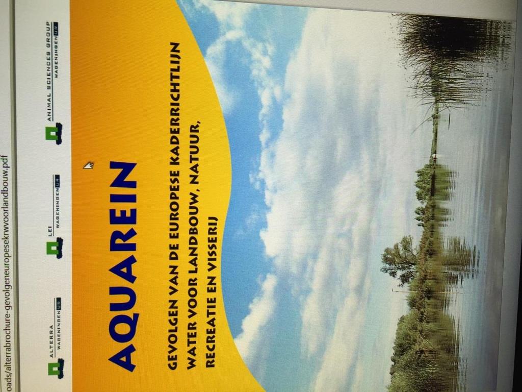 Maatschappelijke context De KRW sluit in beginsel goed aan op Nederlands waterbeheer In 2000: goed georganiseerd en integraal waterbeleid, maar versnipperde wetgeving en beleidsinstrumentarium.