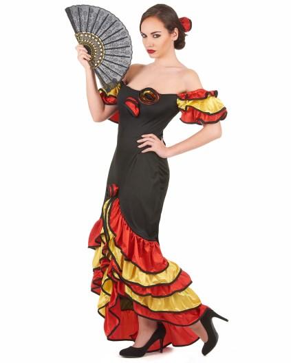 00 De Parelmuzikanten heten voor deze gelegenheid: Los Músicos Perla de Juan Besouw. Spaanse muziek is bekend vanwege het ritme zoals De Flamenco, met wervelende danseressen.