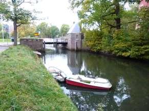 punt langs de IJssel maar is niet aantrekkelijk voor dagtochten. Dat heeft invloed op de toekomst van de watersport. 4.3.