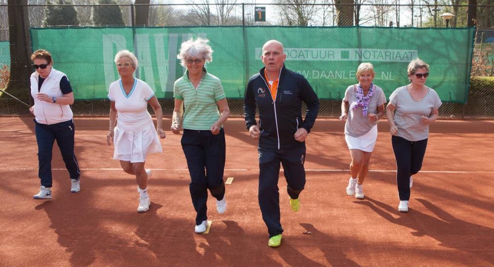 Tennis Fit Uitdaging: Hoe zorgen we ervoor dat onze bestaande 45+ leden zo lang mogelijk plezier houden in tennis en zo lang mogelijk fit blijven?