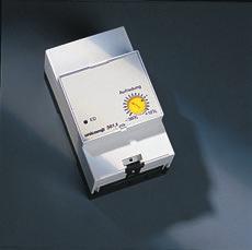 Deze volautomatische minicomputers regelen de oplading in functie van de buitentemperatuur, met een oplading verschoven naar de morgenduren en rekening houdend met de restwarmte.