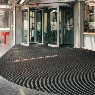 rollen COMBIMAT met schoonloopinlage Materiaal Aluminium profielen: Inlage: Koppelprofiel: Kleuren Aluminium: Schoonloopinlage: Schraaprubberinlage: Dikte Met schoonloopinlage: Met schraaprubber: