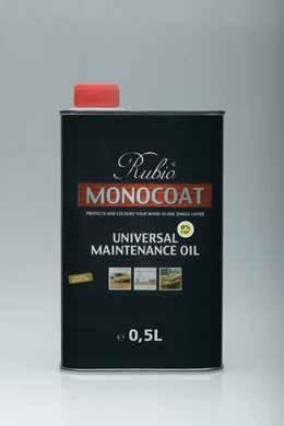 RMC Universal Maintenance Oil is beschikbaar in de kleuren Pure, White en Black, te kiezen al naargelang de kleur van het te behandelen oppervlak. Wat maakt RMC Universal Maintenance Oil zo uniek?
