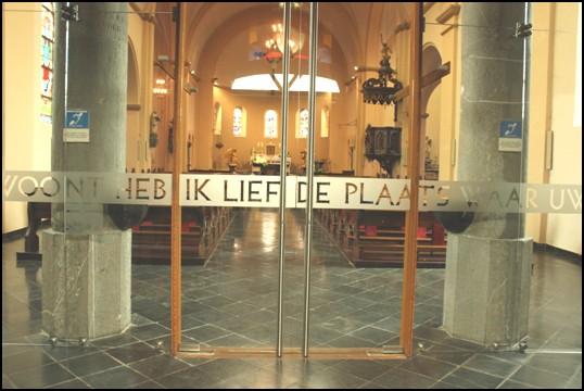 Aansluitend vindt om uur een plechtige eucharistieviering plaats, welke muzikaal zal worden opgeluisterd door het gemengd kerkelijk zangkoor met medewerking van de sopraansoliste Lea Vliex-Ackermans