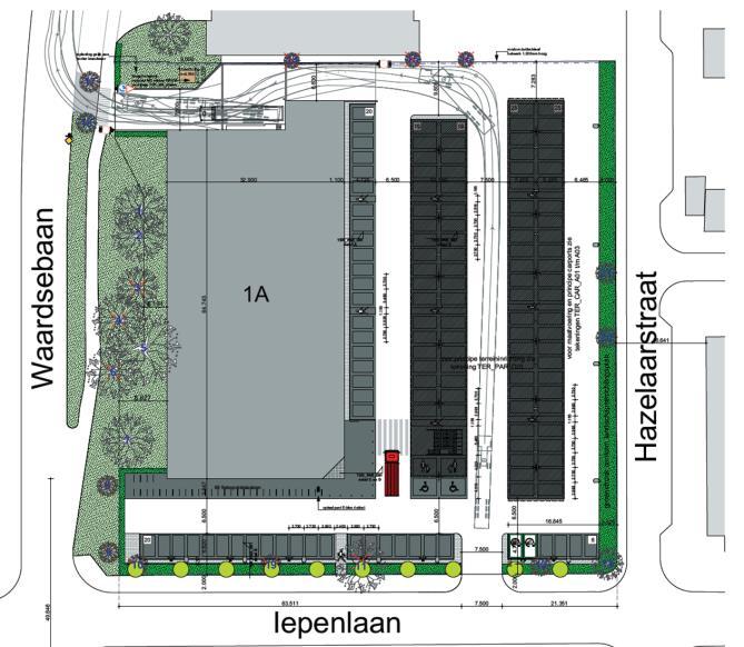 Daarnaast zal enig groen in de vorm van vrijstaande bomen, een gedeelte van een houtsingel en onderhouden grasvegetatie weggehaald worden.