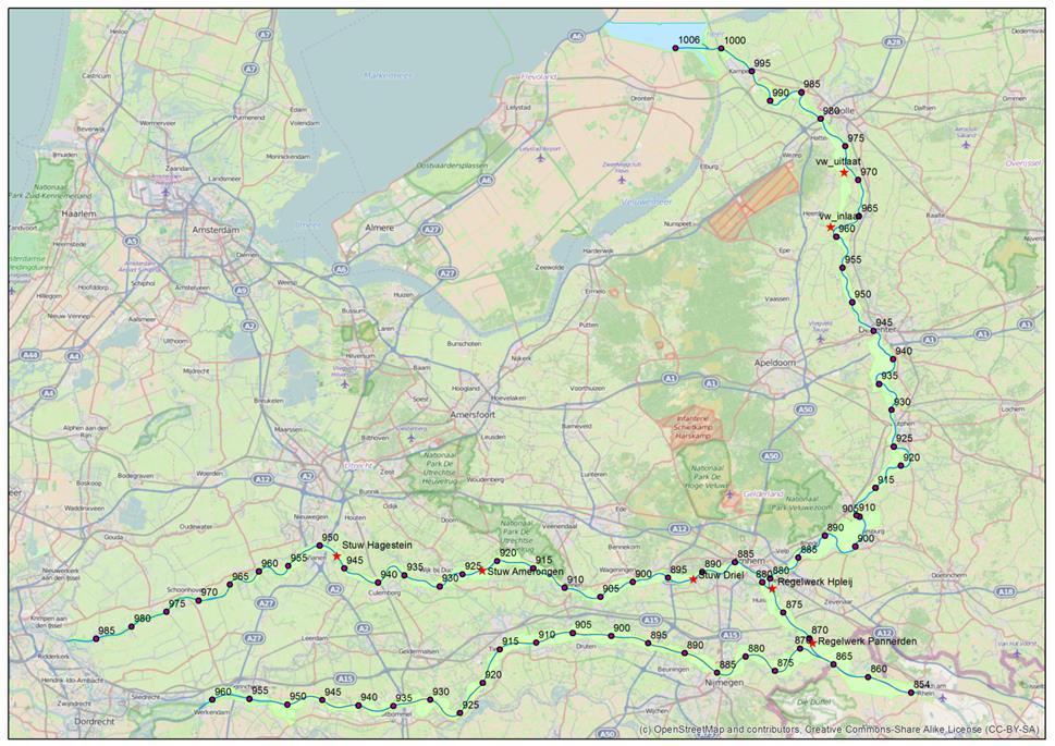 De IJssel van de IJsselkop tot de monding in het Ketelmeer(km 878 t/m 1006). Een overzichtskaart van het Rijntakken-model is weergegeven in Figuur 4.1. De uitgangspunten met betrekking tot de modelschematisatie van het Rijntakken-model, zoals bodemgeometrie (Figuur 4.
