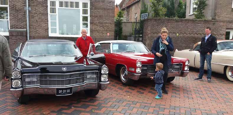 The Standard Gerard Gaanderse bij zijn 1966 Fleetwood, de rode 1966 convertible was van een niet-lid die hem voor 35.000 wil verkopen.