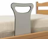 De opstahulp biedt de resident een optimale steun bij het uit- en instappen. De opstahulp wordt geplaatst in de standaard huls op het vast ligvlakdeel van het bed.