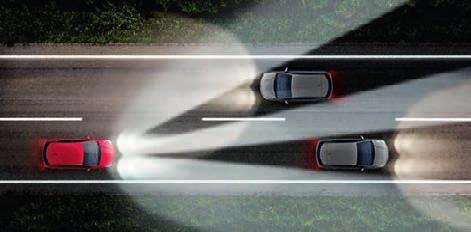 Opel introduceert intelligente technologie die de veiligheid vergroot: De IntelliLux LED Matrix-koplampen bestaan uit 16 LED-elementen Zodra een ander voertuig wordt gesignaleerd, worden één of meer
