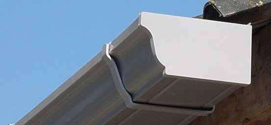Na jaren ziet uw aluminium dakgoot er nog als nieuw uit. Onze dakgoten zijn functioneel, onderhoudsvriendelijk en sierlijk.