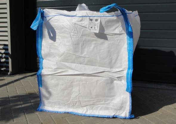 Bigbags/Bouwafvalzakken Schone big bags, zowel wit als gekleurd Maximaal 1% vreemd materiaal Big bags met opdruk van gevarensymbolen Big bags met restanten van stoffen (> 1%) Overige