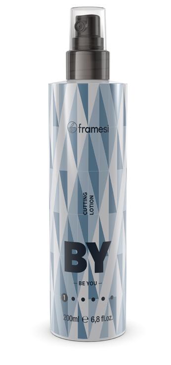 STRONG HOLD PUMP SPRAY voor een sterke gestructureerde fixatie glanzend haar decisive style kleeft niet laat geen residu