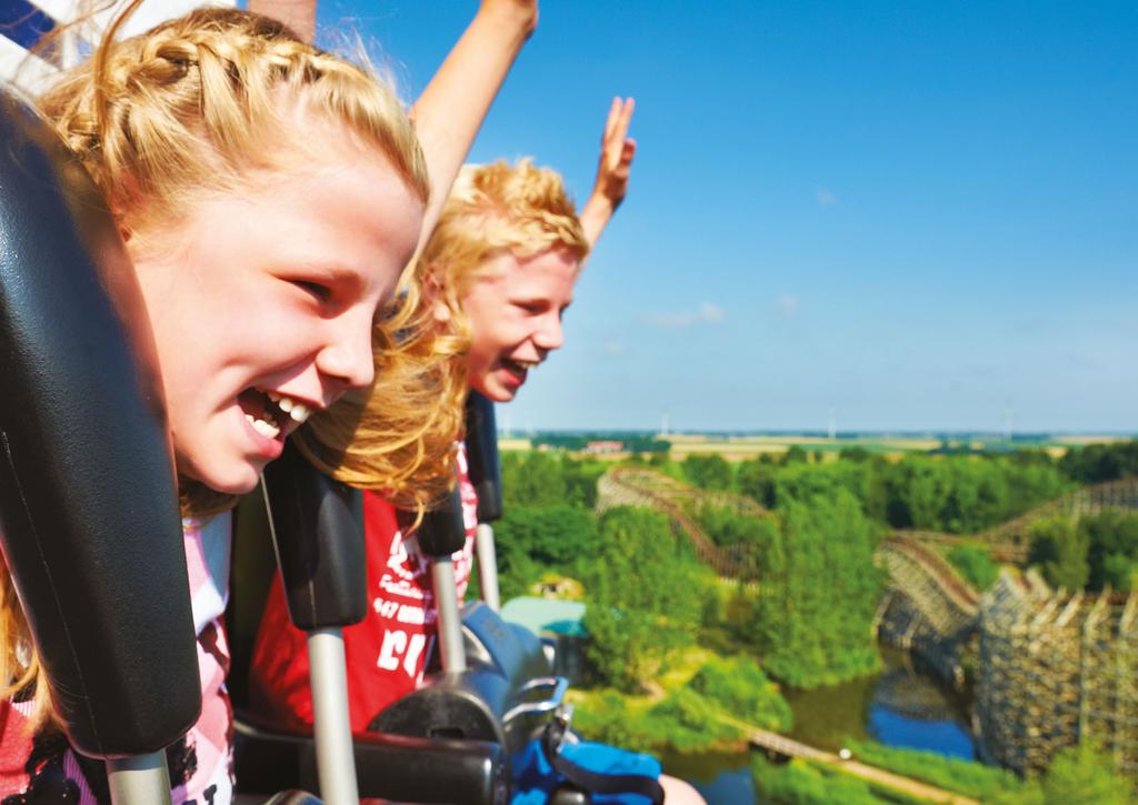 RESERVEREN Jij wil jouw leerlingen toch ook een dag uit laten razen in Walibi Holland? Reserveer vandaag nog voor een geweldige schoolreis door een e-mail te sturen naar sales@walibiholland.