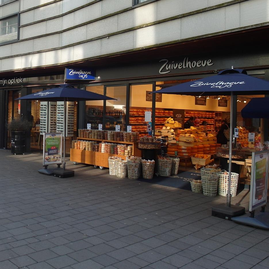 kooporiëntatie op het wijkcentrum wat zal toenemen. De mate van toename hangt mede af van het soort niet-dagelijks aanbod dat aan het winkelcentrum wordt toegevoegd.