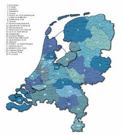 Achtergrond Nieuwe huisvesting door reorganisatie van de politie Vorming nationale politie leidt tot verandering in de huisvesting Tot 2011: 26 politiekorpsen Vanaf 2012: 1 Nationale Politie met 10