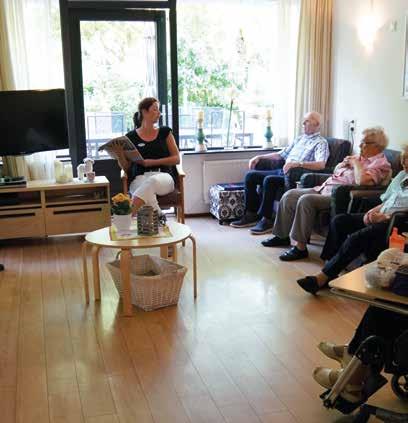 Familie, waardevol en belangrijk. Familie is altijd van harte welkom in Eikendonck. Onze ervaring leert dat bezoek van een familielid meestal een positieve werking heeft op de bewoner.