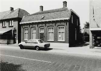 Kopen 1 t/m 6 tesamen Toewijzing koop 7: voor 3780 gulden Willem van Dijk vroeg op 4 maart 1908 vergunning aan voor het oprichten van een gebouw voor de uitoefening van het bedrijf van winkelier,