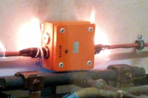 Veiligheid in geval van brand Kabeldozen van Hensel zijn getest op isolatieweerstand PH120 en intrinsieke brandbestendigheid in elektrische kabelsystemen E30/E60/E90 BS BS EN 50200