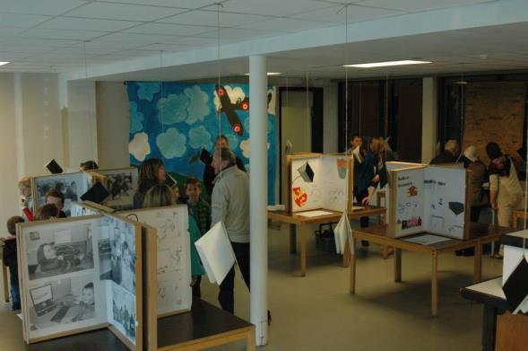 Educatieve werking Herinneringen voor de toekomst (2015) Creatief erfgoedproject in vijf klassen in Vlaanderen (6 e leerjaar Oostvleteren) Samenwerking met MUS-E, FARO en vijf erfgoedcellen