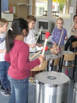 nl Redactie Jos Wielders, procescoördinator Brede school Moerdijk ALP - Zevenbergen Productie De productie van dit visieplan is mogelijk gemaakt door gemeente Moerdijk Voorjaar 2012 is de Brede