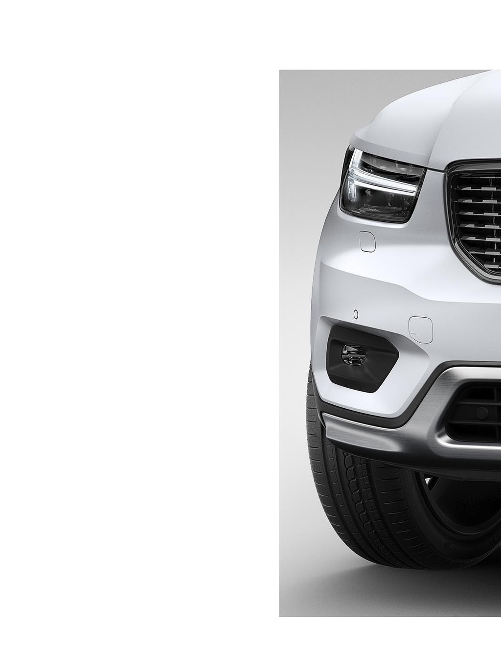 VOLVO XC40 ACCESSOIRES UW XC40 GEHEEL IN UW EIGEN STIJL De Volvo-styling accessoires zijn door ons designteam ontworpen om naadloos aan te sluiten bij de veelzijdigheid