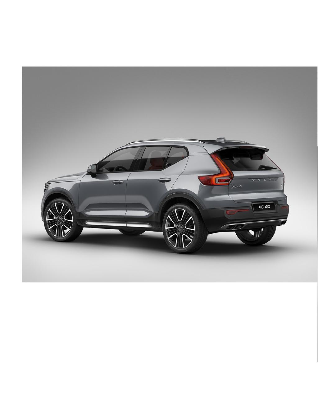 VOLVO XC40