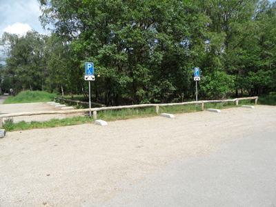 3 Steunpunt Noetselerberg Men kan hier genieten van het uitzicht over de uitgestrekte heide.