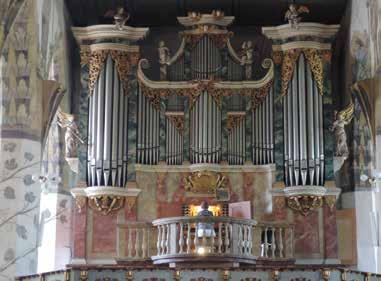16 nummer 23 voorjaar 2018 Timbres Timbres nummer 23 voorjaar 2018 17 Het Hildebrandt-orgel in Sangerhausen (1728). Het engeltje op de rechter pedaaltoren is voorzien van een stevige ruggesteun.