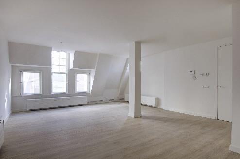 Hekelsteeg 6b Verdieping 2 e verdieping Woonoppervlakte 92 m²