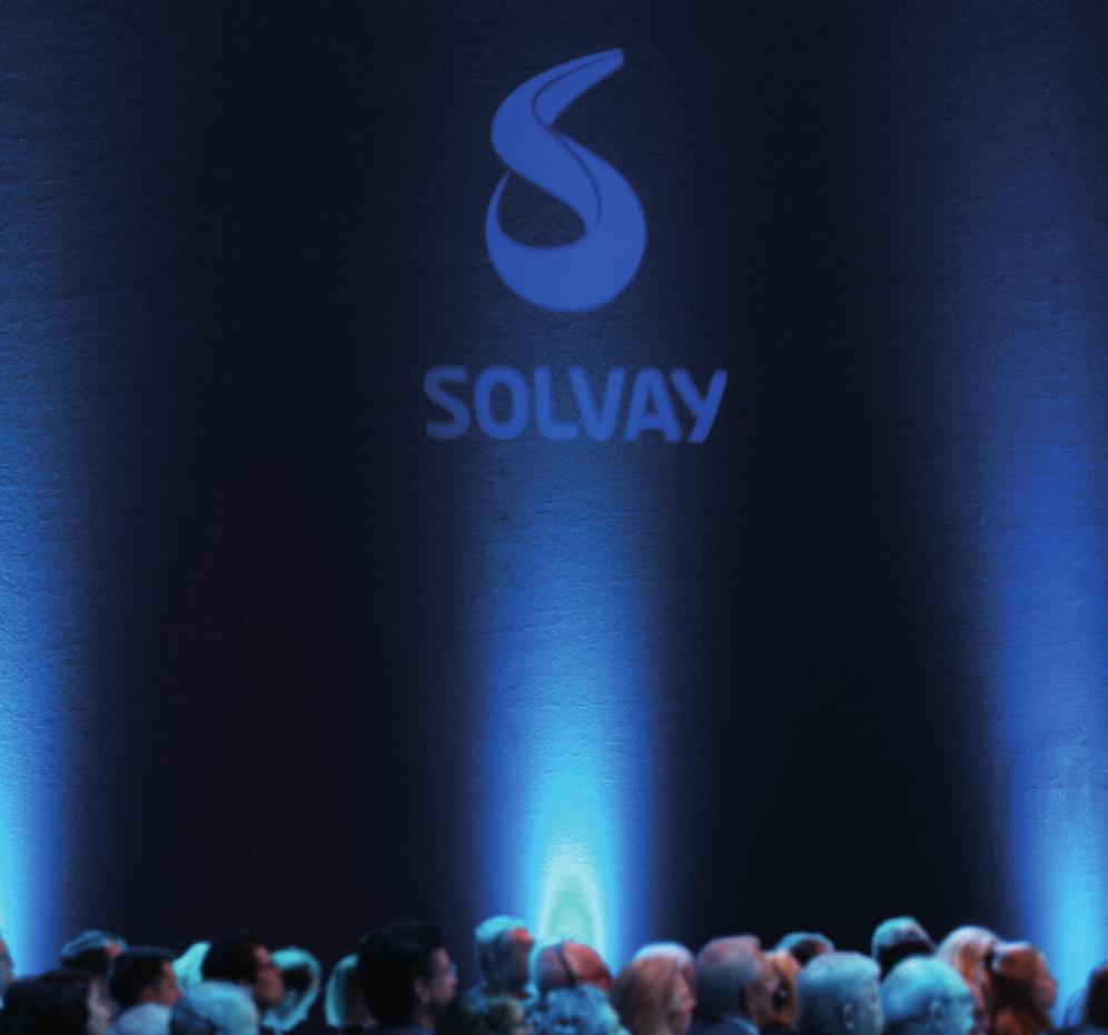 Blijf verbonden met Solvay Word lid bij onze beleggersclub Solvay onderhoudt een nauwe band met particuliere beleggers en heeft in 2014 de Beleggersclub opgericht.
