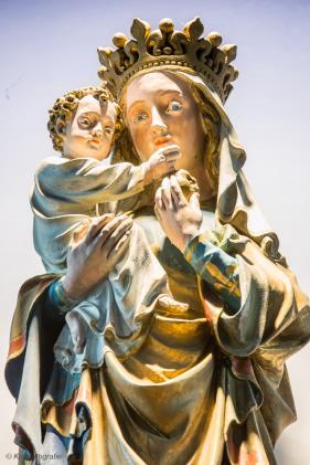 00u Uitleg over het heiligdom in de bedevaartkapel bij het houten beeldje van maria 14.30u-15.